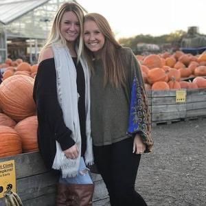 Meet your Posher, Catie